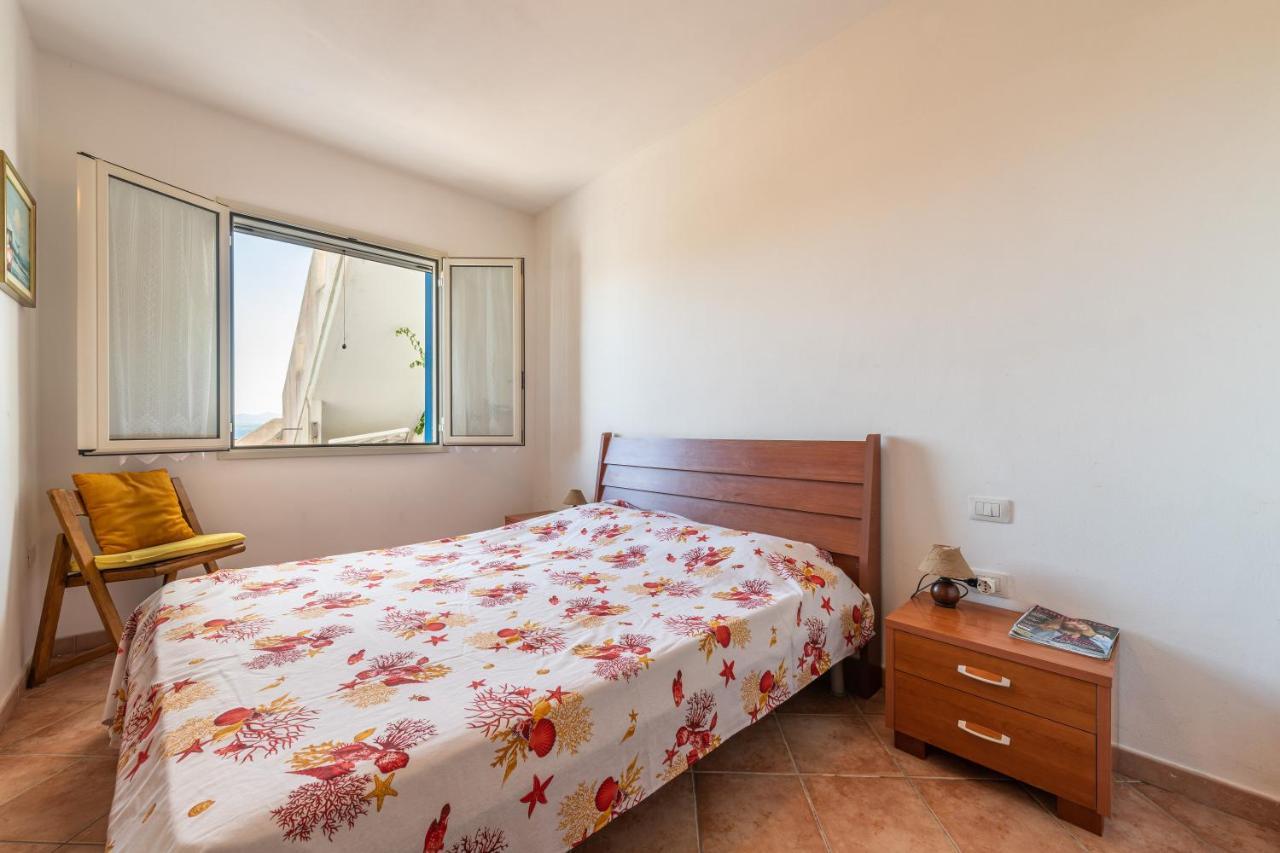 Casa Vacanze 21 Aprile - T كالاسيتا المظهر الخارجي الصورة