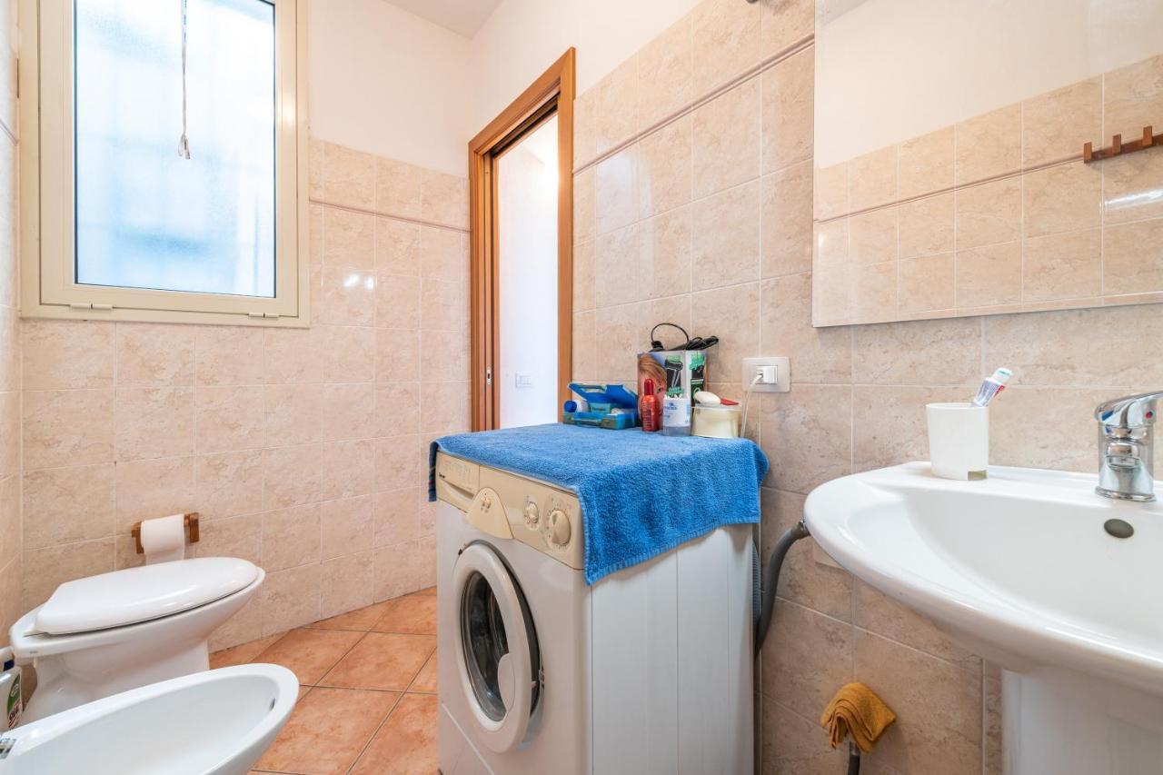 Casa Vacanze 21 Aprile - T كالاسيتا المظهر الخارجي الصورة