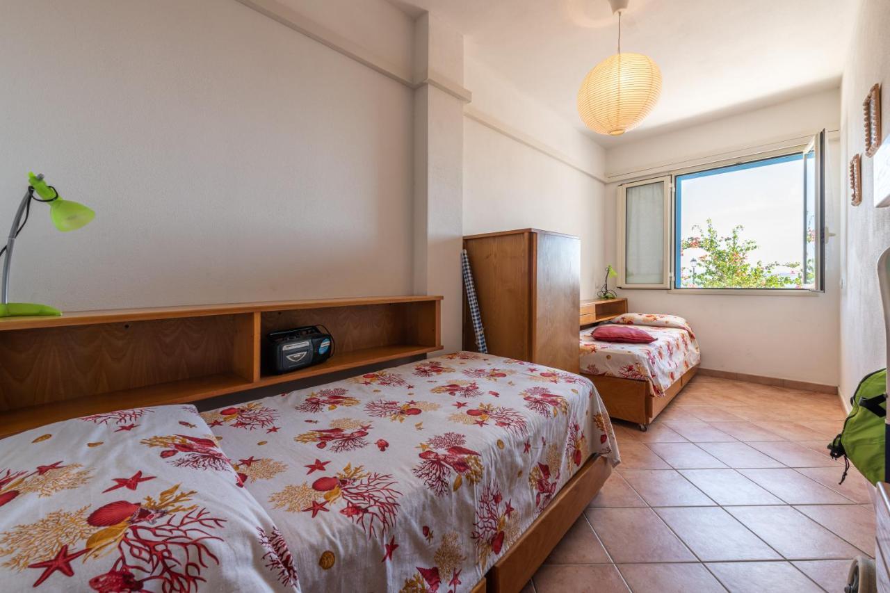 Casa Vacanze 21 Aprile - T كالاسيتا المظهر الخارجي الصورة